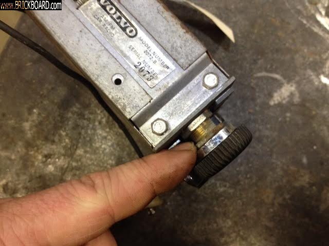 Volvo 444-544 -- 544 AM/FM Radio