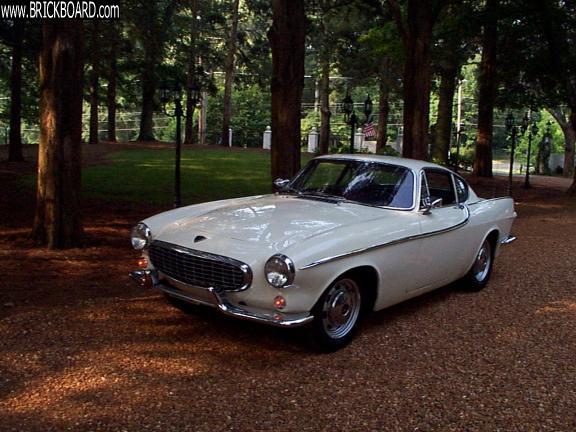Volvo 1800 -- FOR SALE