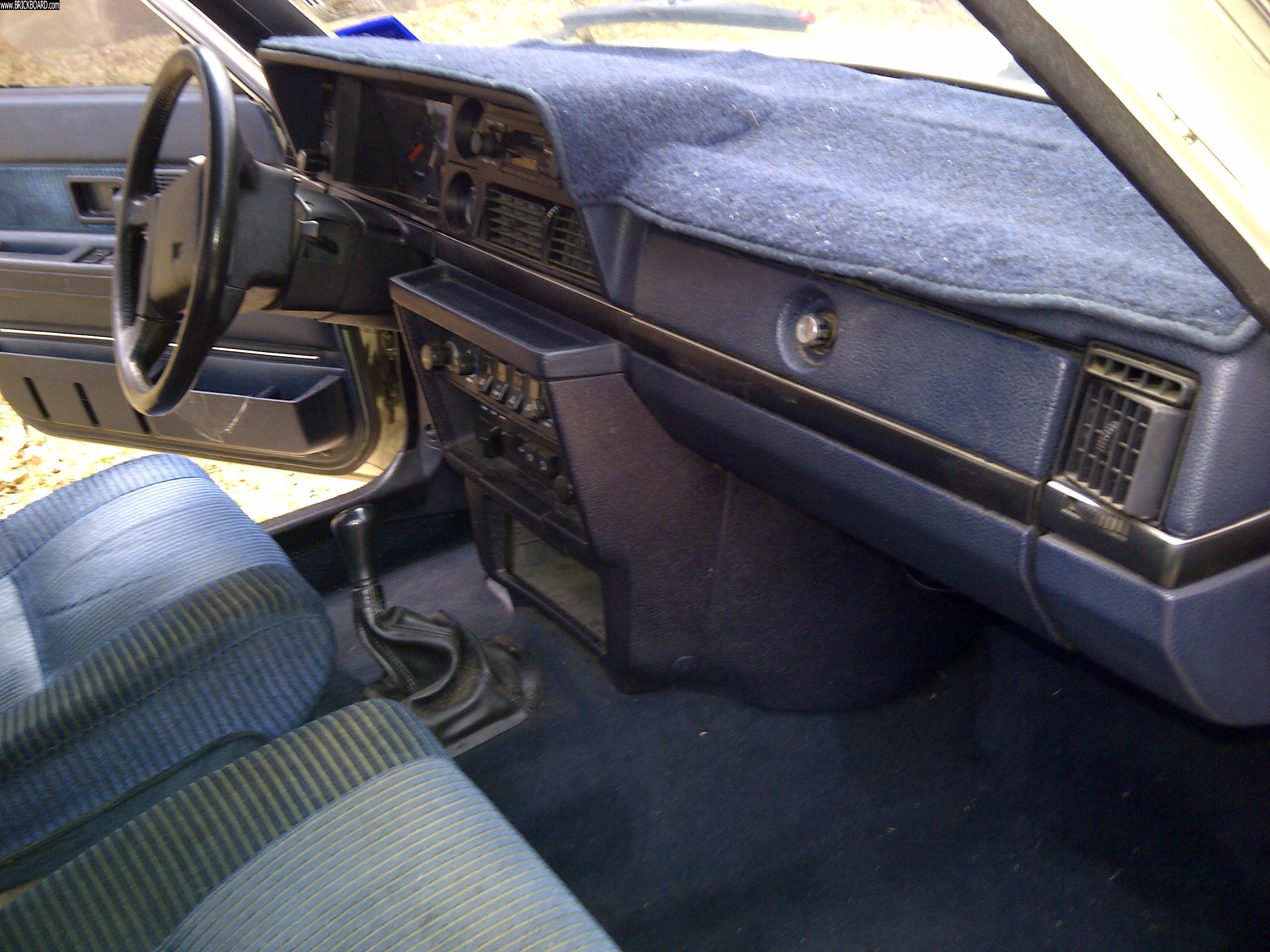 Volvo 200 -- 1979 264