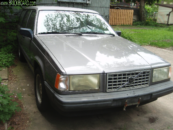 Volvo 700 -- 1990 740 Volvo Turbo