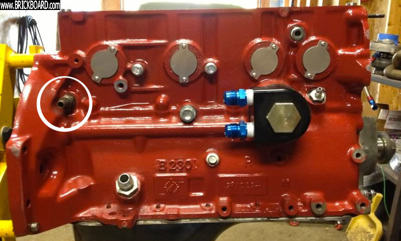 Volvo 200 -- 240 Redblock –– Name that connector?