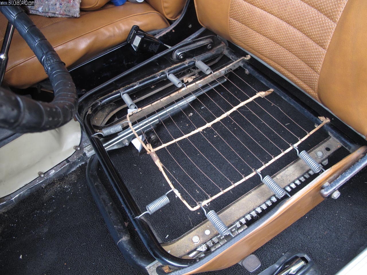 Volvo  -- 122S forget seat straps