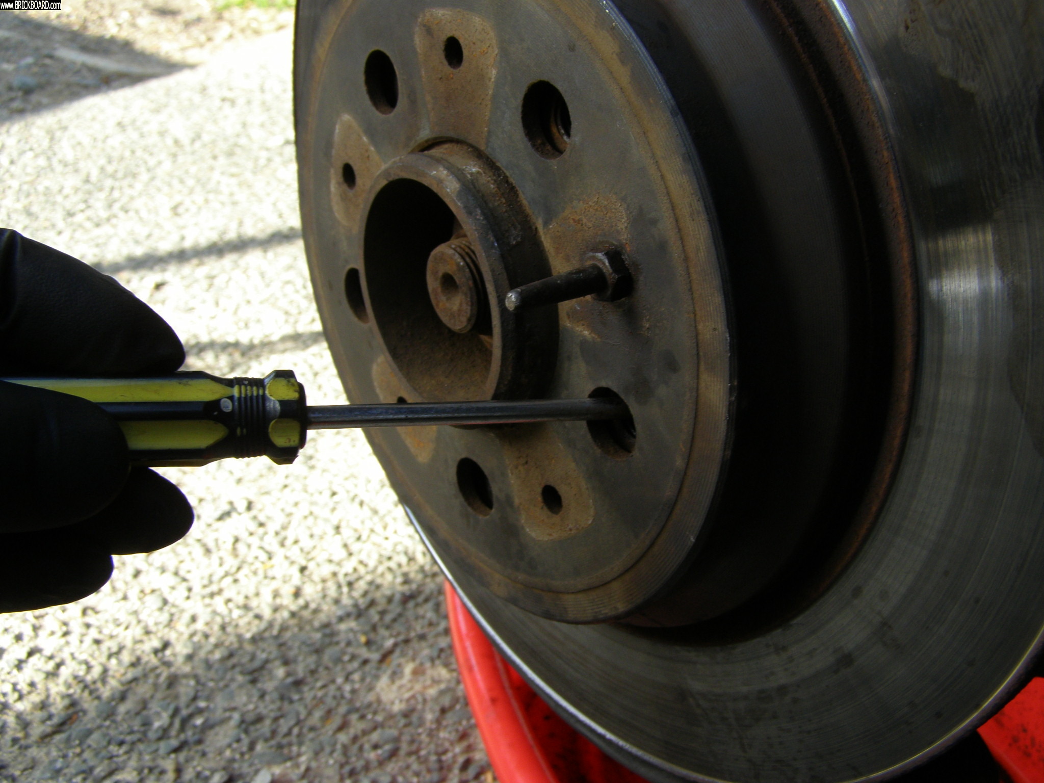 Volvo  -- Brake Shoe Adjuster 2