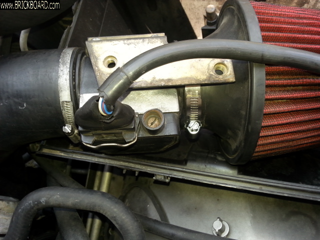 Volvo 700 -- mass air flow