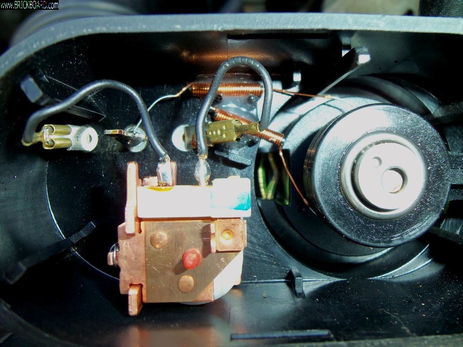 Volvo 900 -- Cruise Control Vacuum Pump Fotos