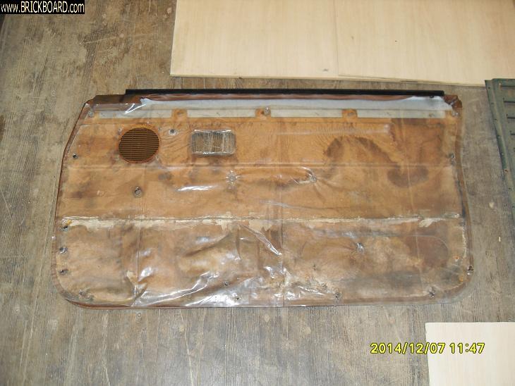 Volvo 200 -- Door Liner