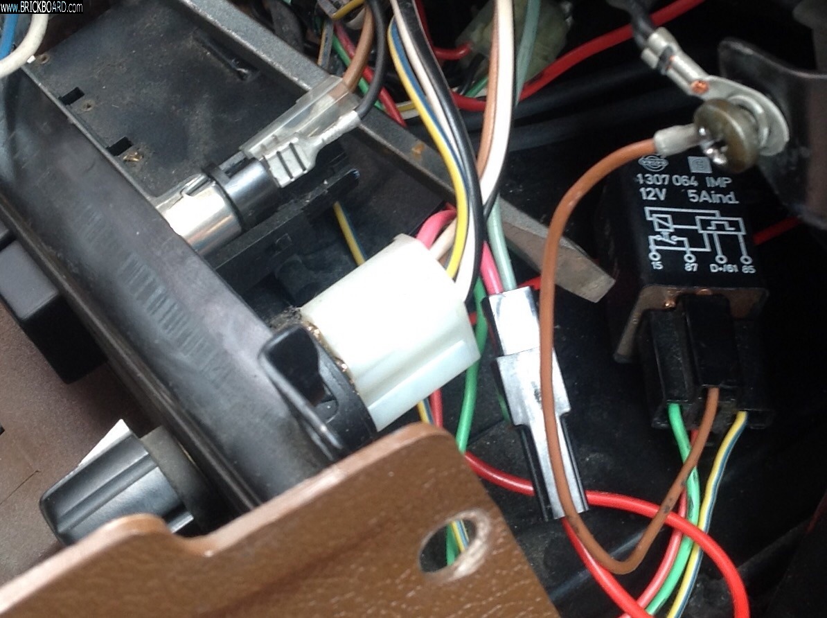 Volvo 200 -- Central locking issues