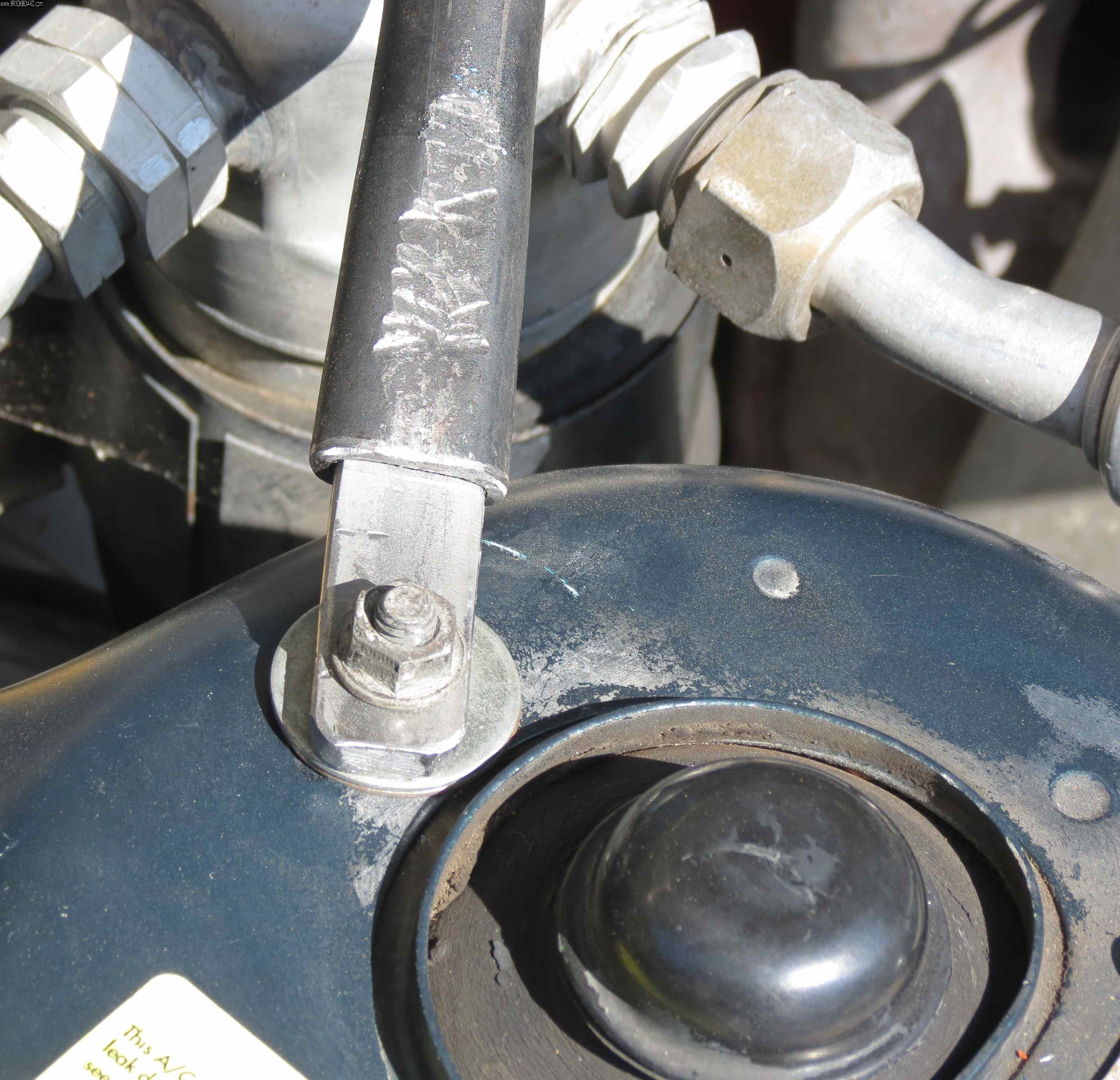 Volvo 200 -- Volvo 240 Firewall Strut Tower Braces
