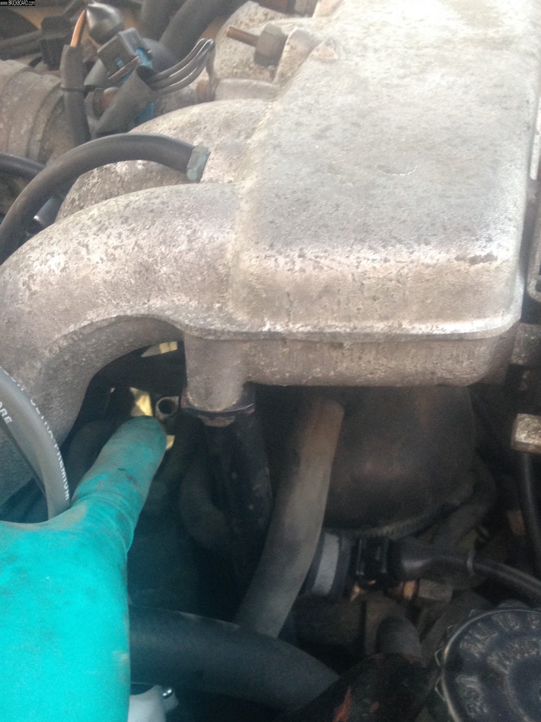Volvo 200 -- Flame trap removal 