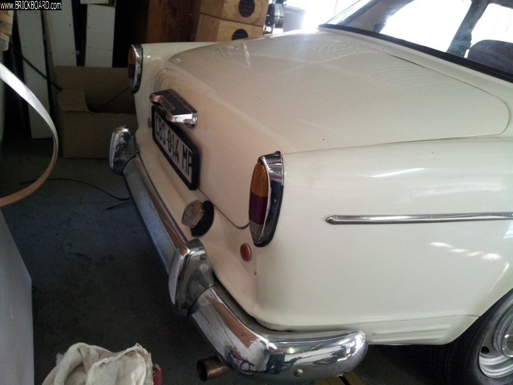 Volvo  -- 122S