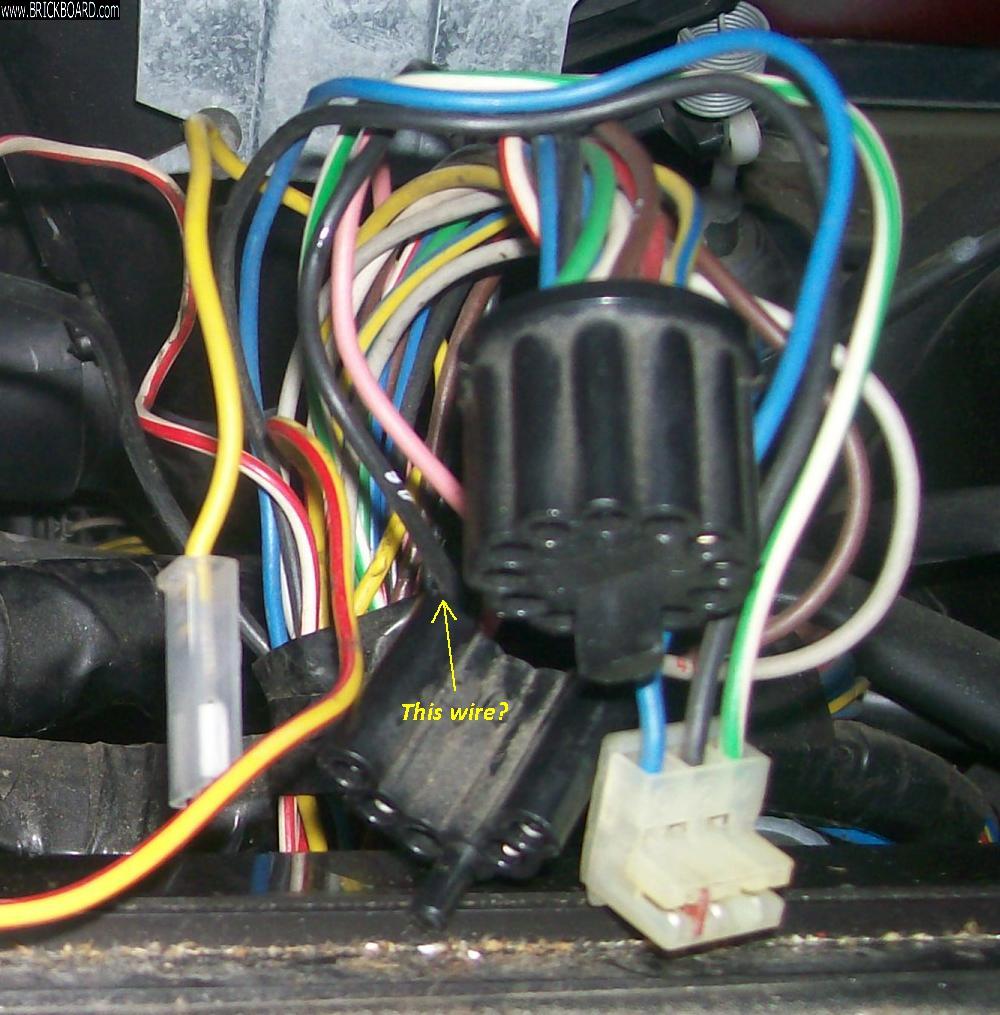 Volvo 200 -- 1990 Volvo 240 DL Wagon. cluster wiring