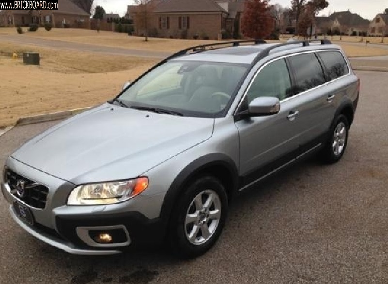 Volvo  -- Volvo XC70