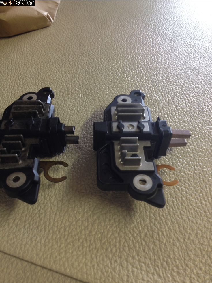 Volvo  -- Voltage Regulator - 2000 V70 SE