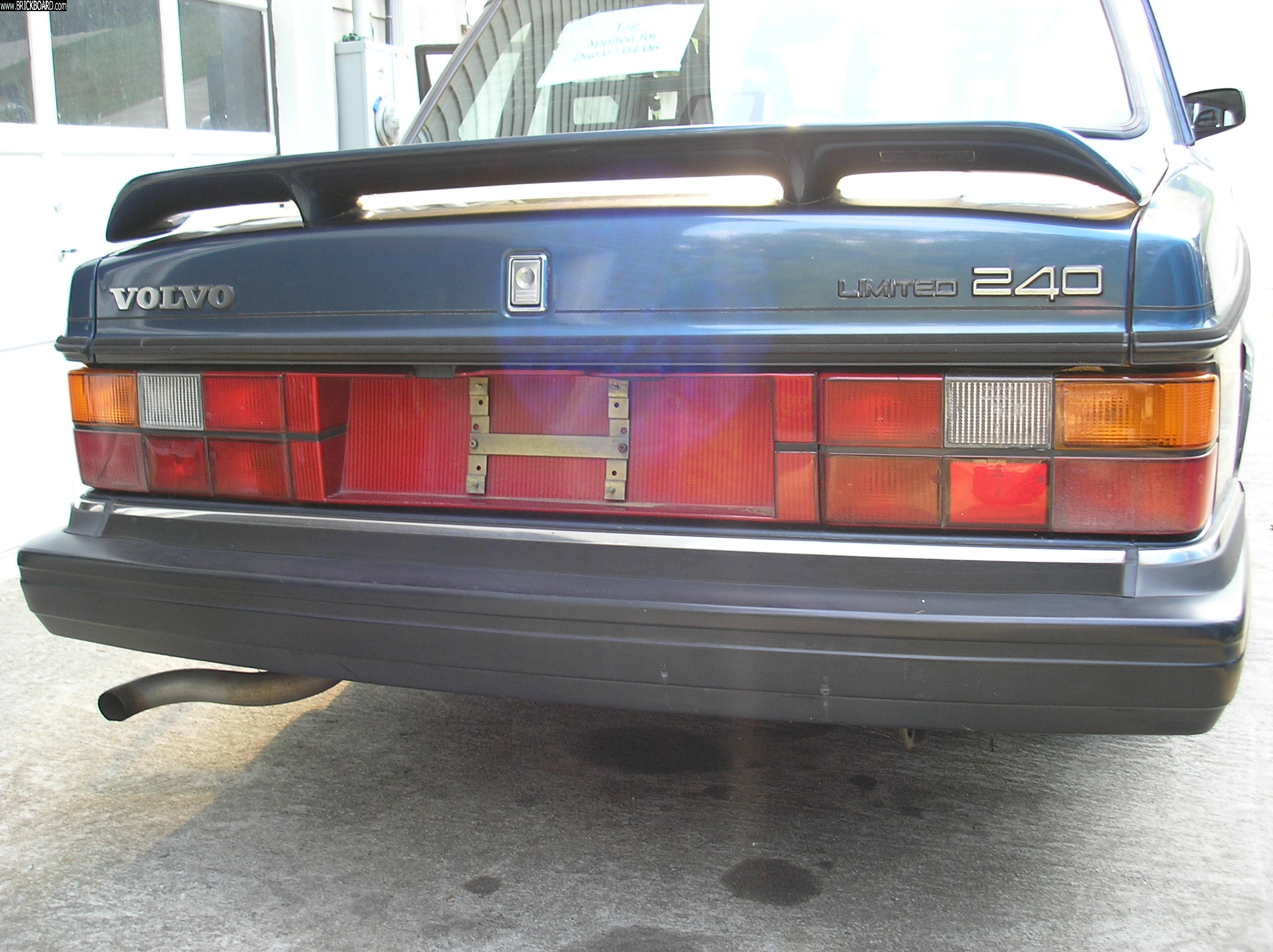 Volvo 200 -- 91 240 Limited