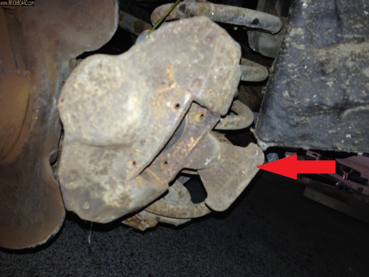 Volvo 200 -- 87 ATE Rear Brake Caliper Thing