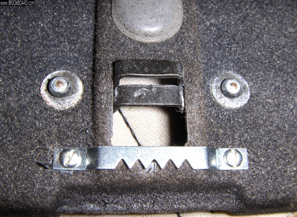 Volvo 200 -- 240 glovebox door-closure reinforcement
