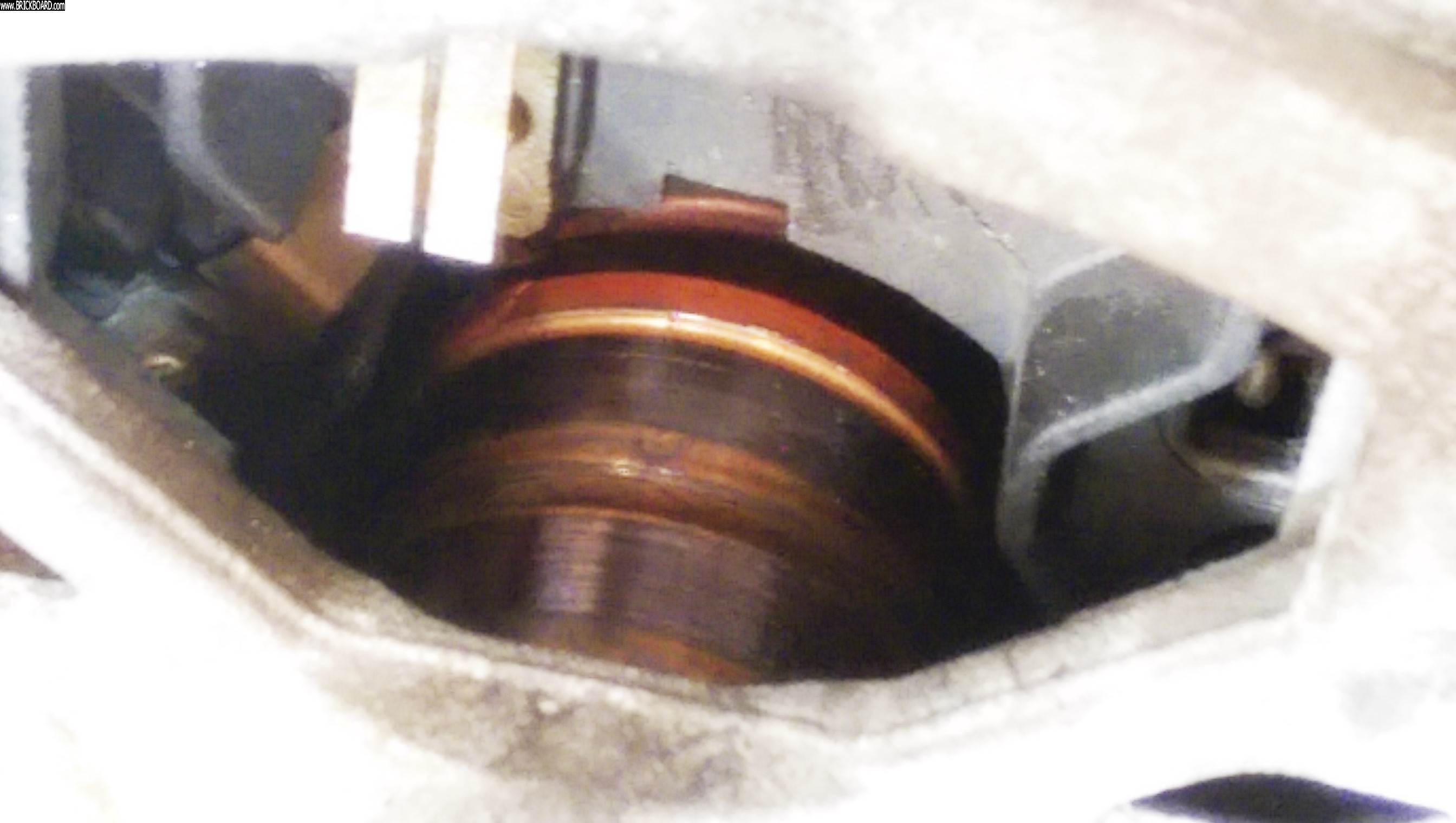 Volvo 200 -- 1992 240 Alternator slip rings