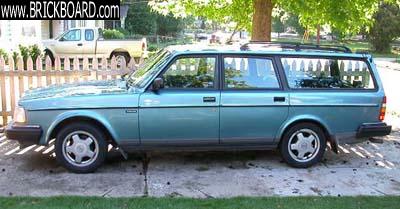 Volvo 200 -- beautiful 1993 240 wagon
