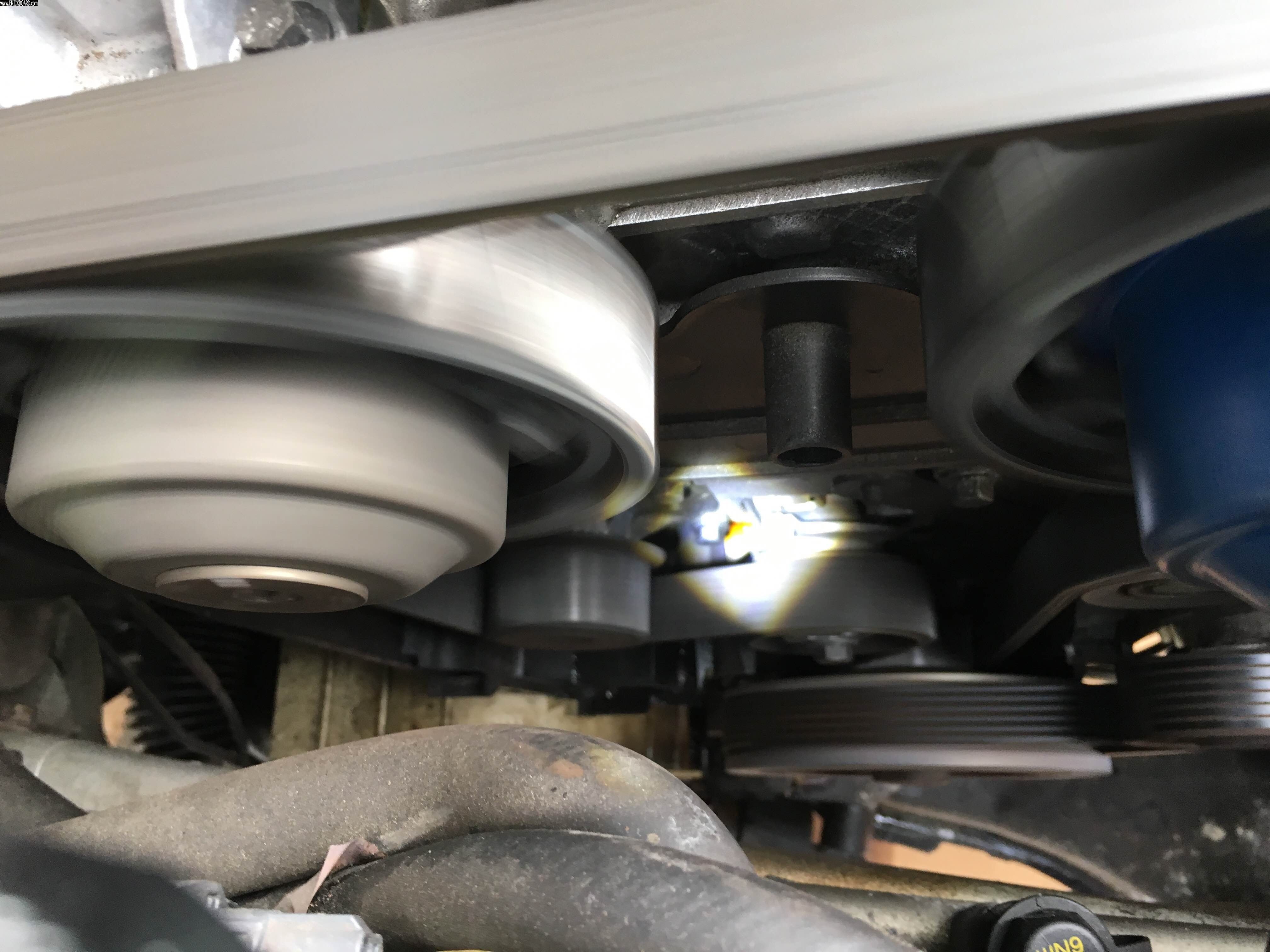 Volvo S60 -- s60 oil leak