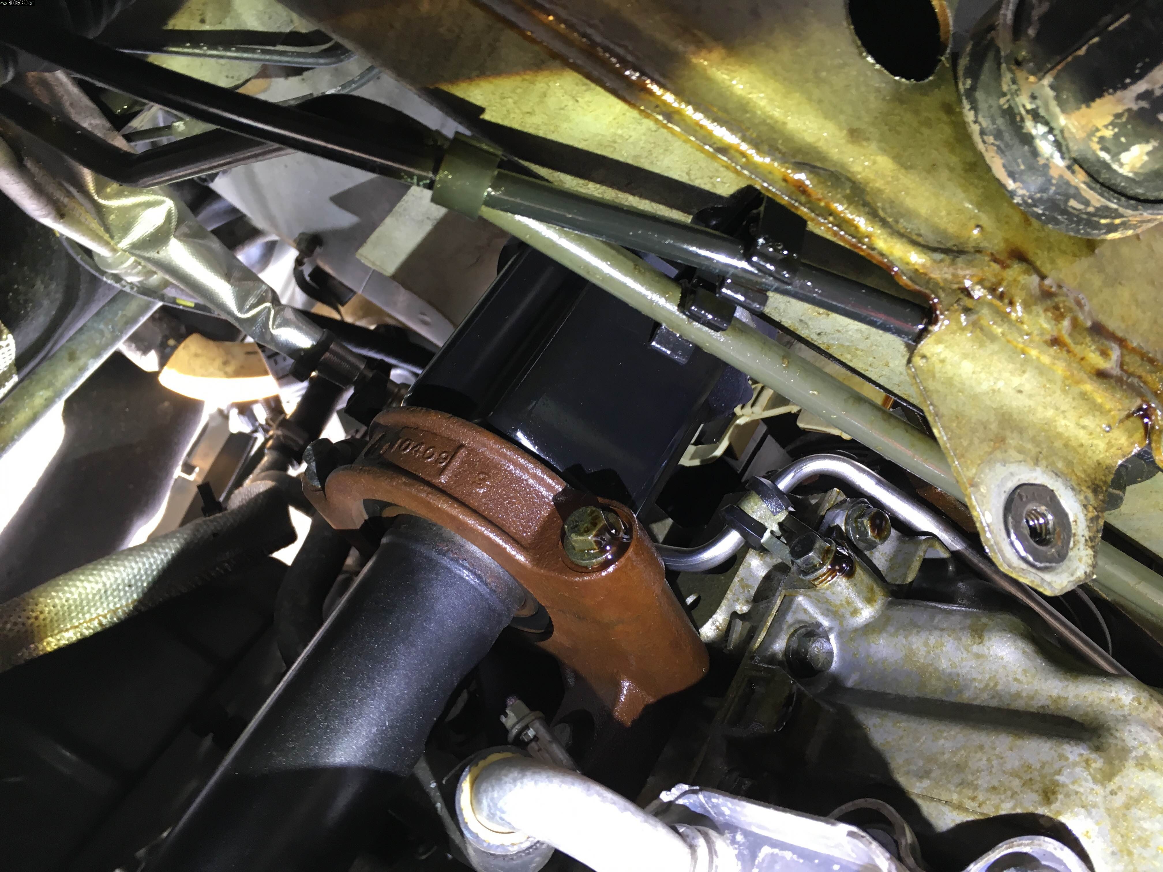 Volvo S60 -- s60 oil leak