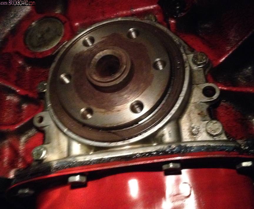 Volvo 120-130 -- Rear Main Seal Housing