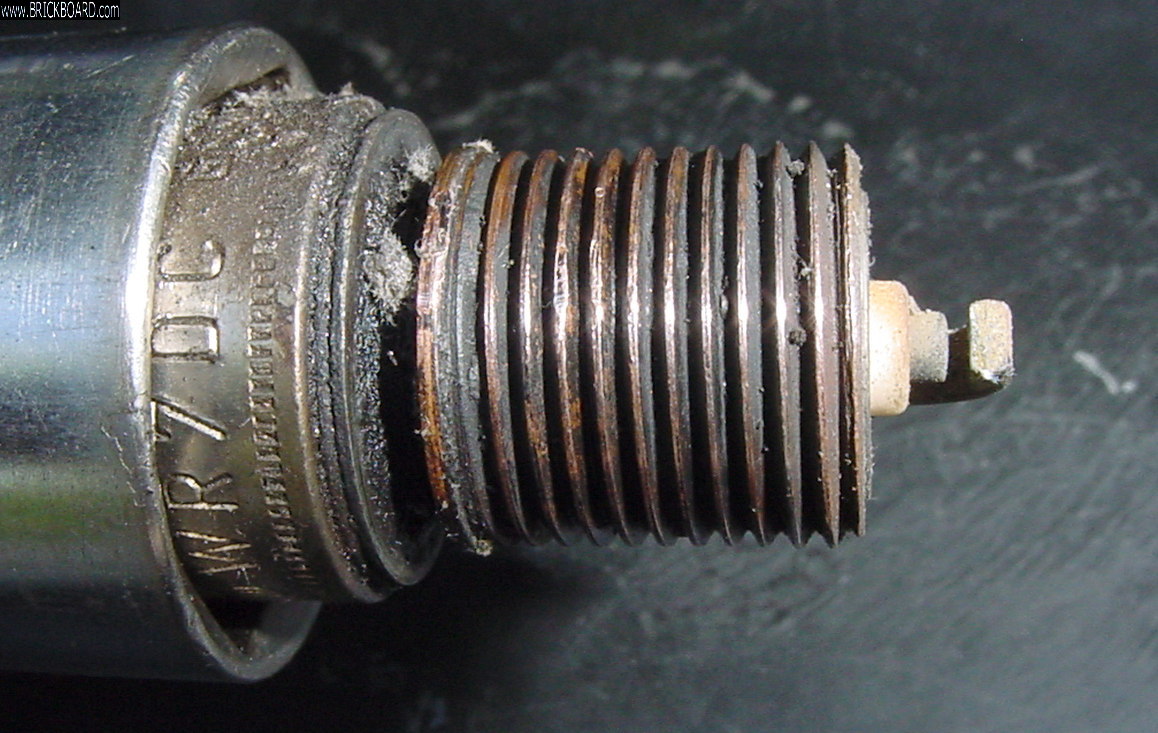 Volvo  -- 1992 Volvo 240 GL with Heli Coil on Spark Plug (Came Out)