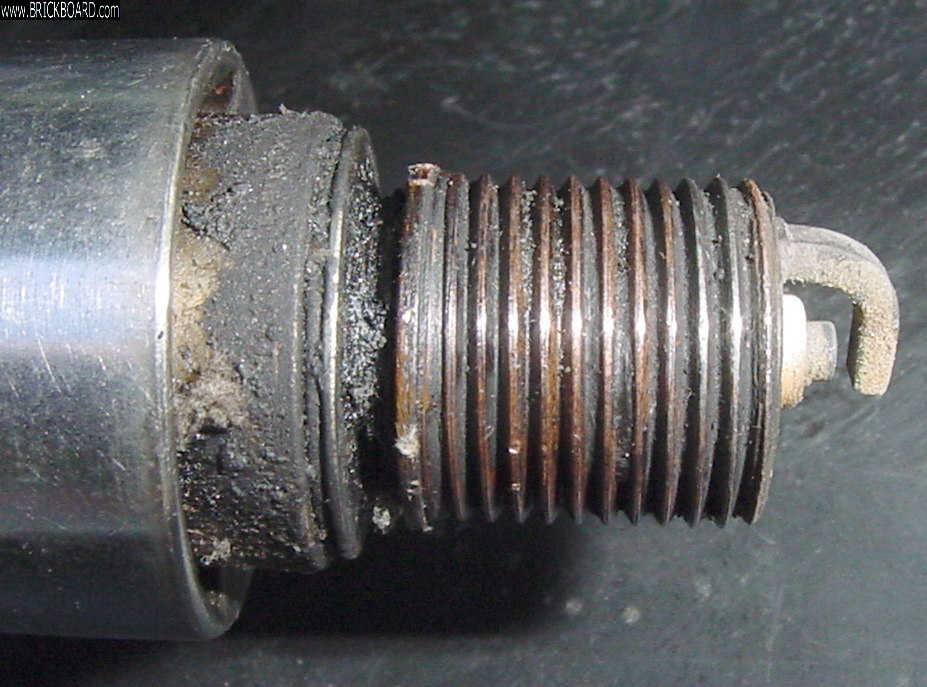 Volvo  -- 1992 Volvo 240 GL with Heli Coil on Spark Plug (Came Out)