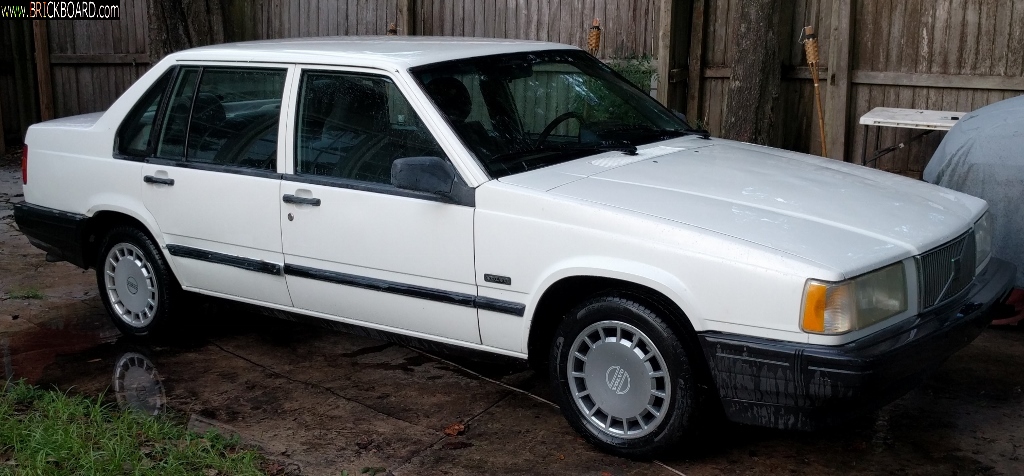 Volvo 900 -- 1994 940 NA Sedan for sale - CHEAP!