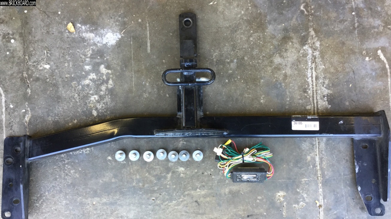Volvo  -- Tow Hitch