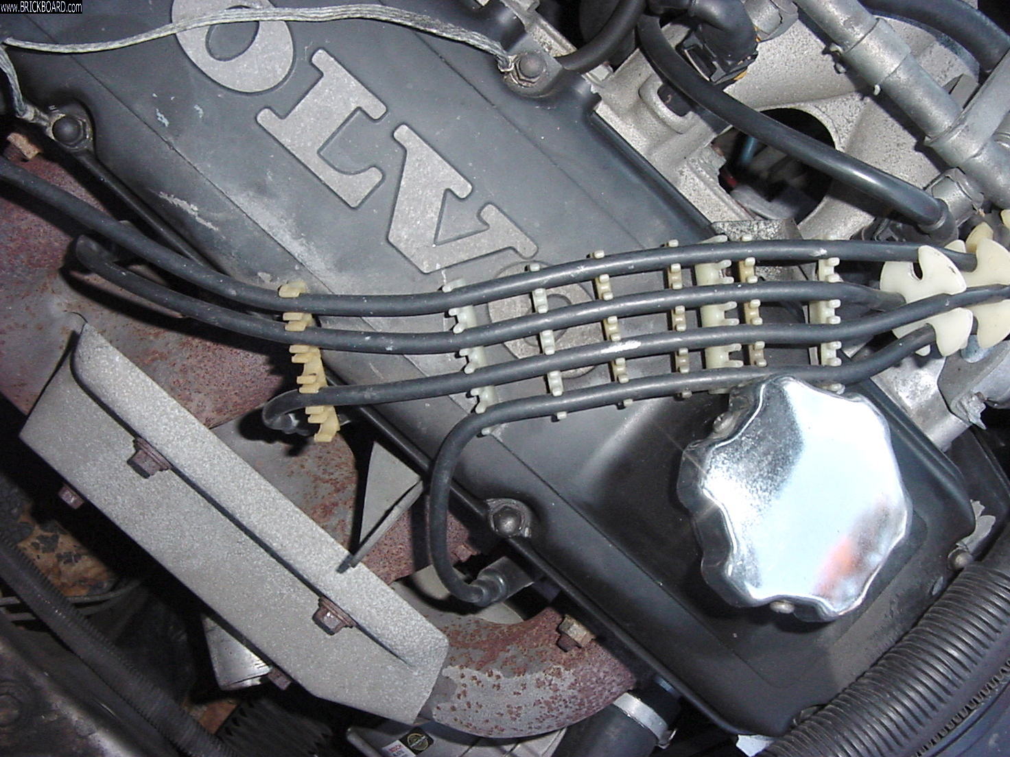 Volvo  -- 1991 Volvo 240 Spark Plug Set-Up