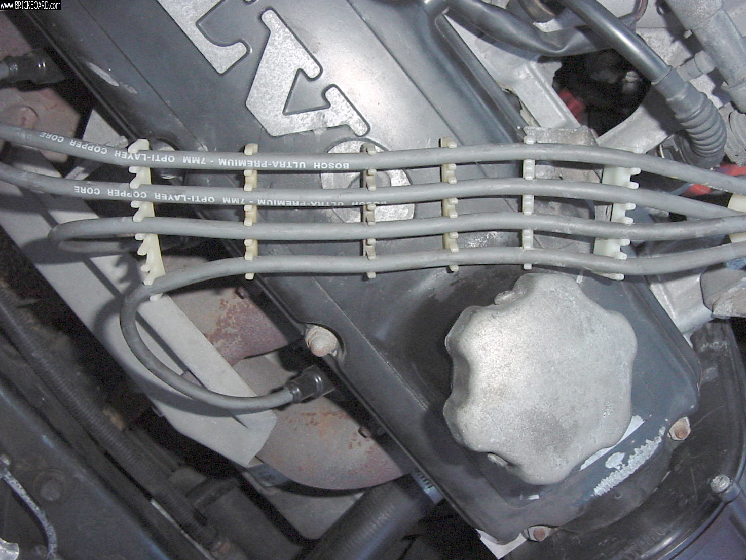 Volvo  -- 1992 Volvo 240 Spark Plug Set-Up