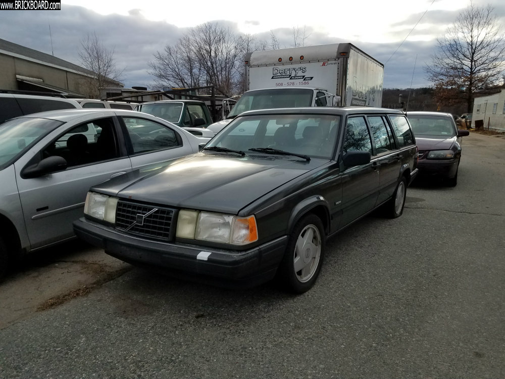 Volvo 900 -- Volvo 940 Turbo wagon