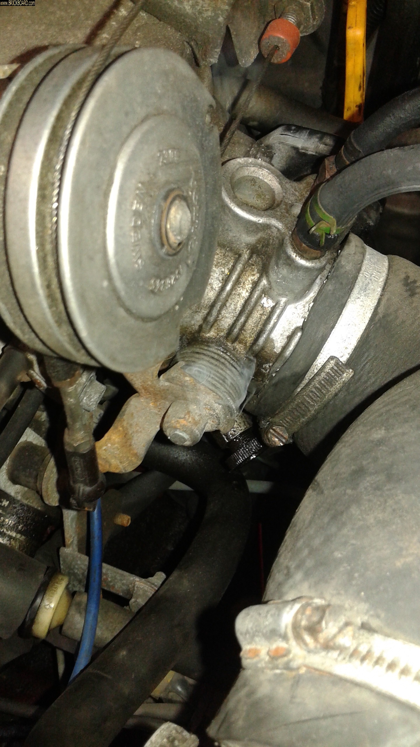 Volvo 700 -- Volvo 740 T Throttle Body Smoke Test