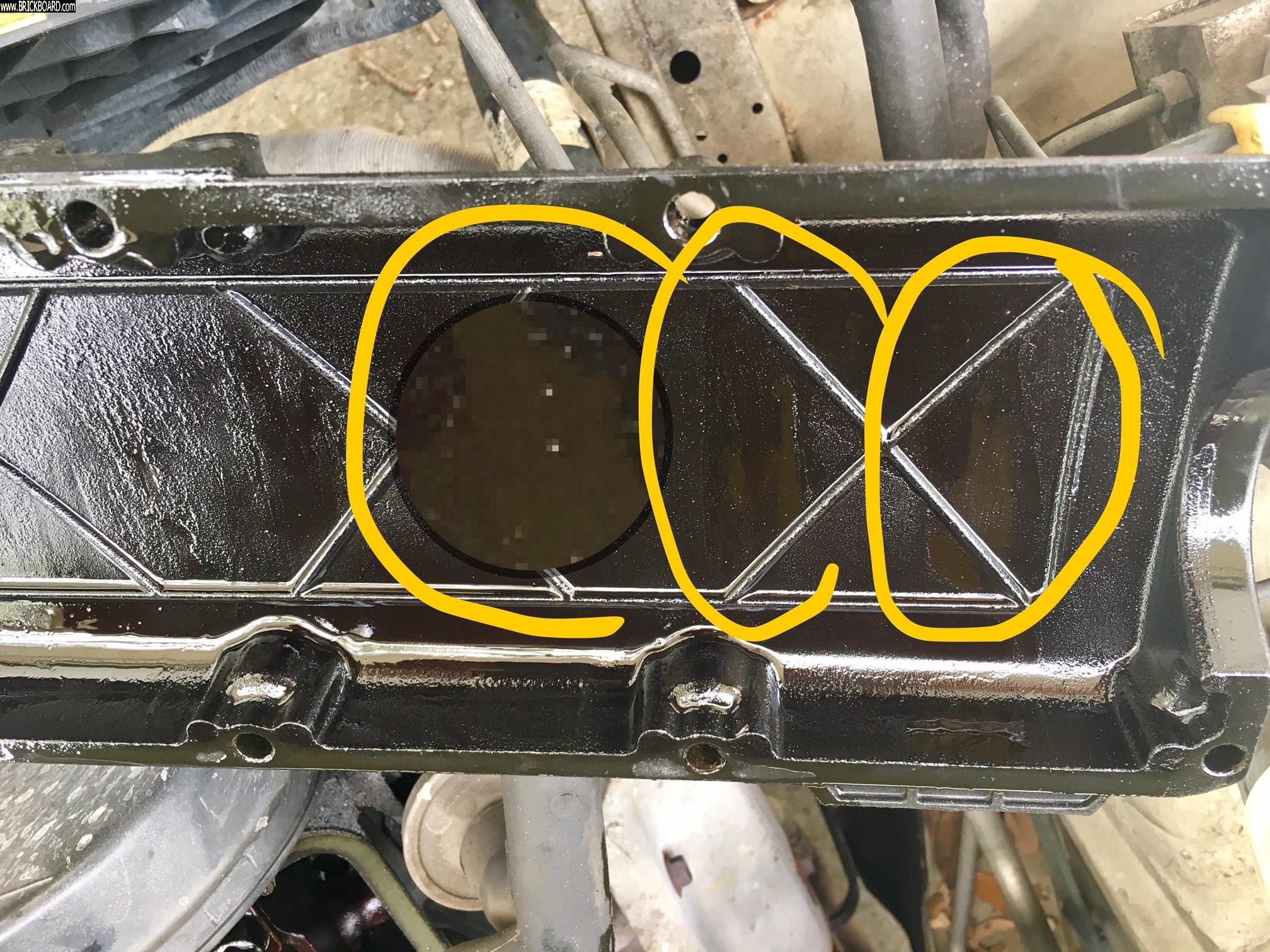 Volvo 900 -- 940 valve cover and camshaft contact