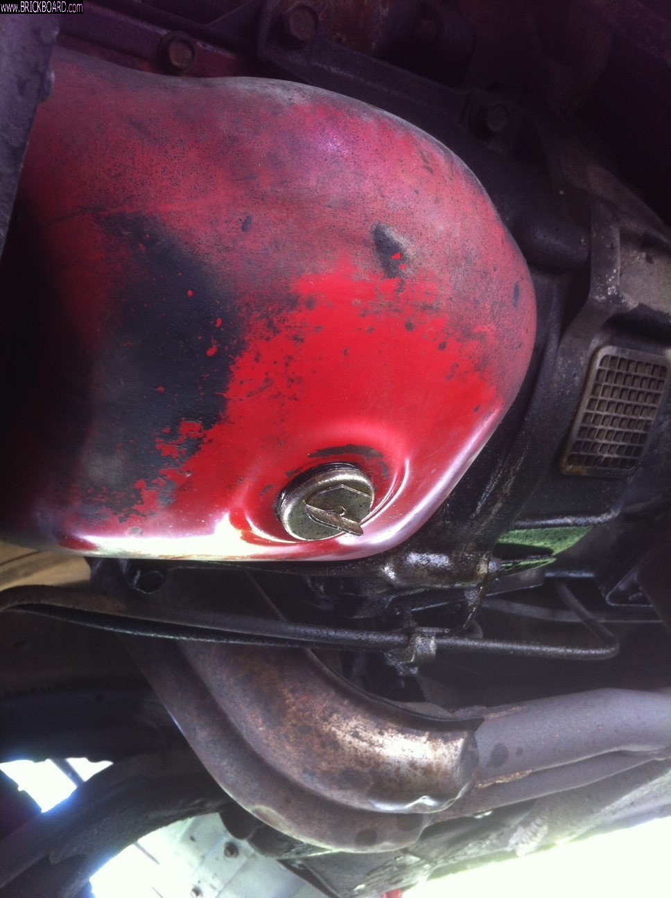 Volvo 200 -- Gold 1990 245, Oil Pan Fix...NOT