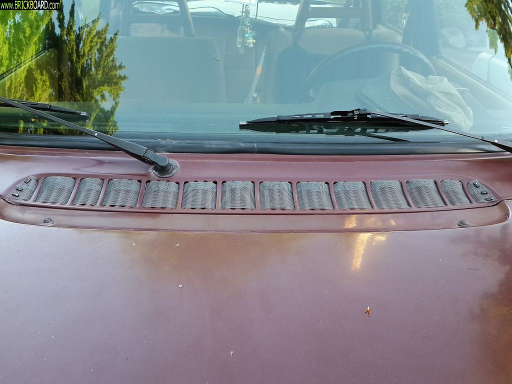 Volvo 200 -- Early 240 Cowl Vent Cover - A Better Idea?