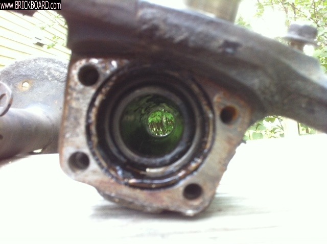 Volvo  -- StrutTube #4