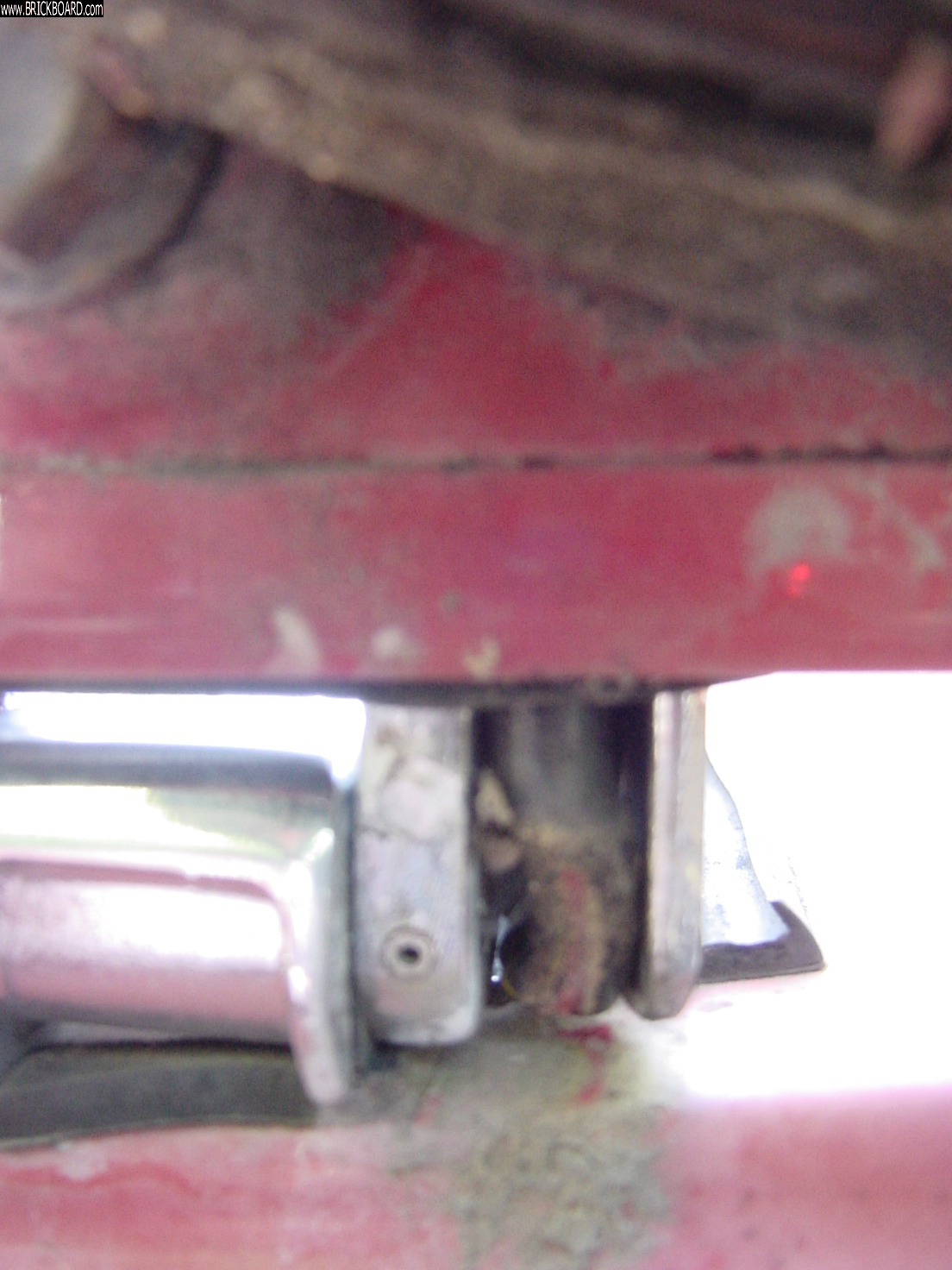 Volvo 200 -- 1990 Volvo 240 Left Side Hinge Up Wire Harness Broken