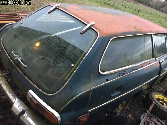Volvo 1800 -- Lucky