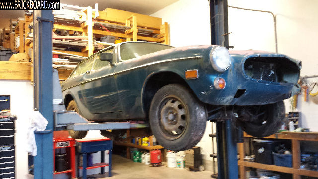 Volvo 1800 -- Lucky