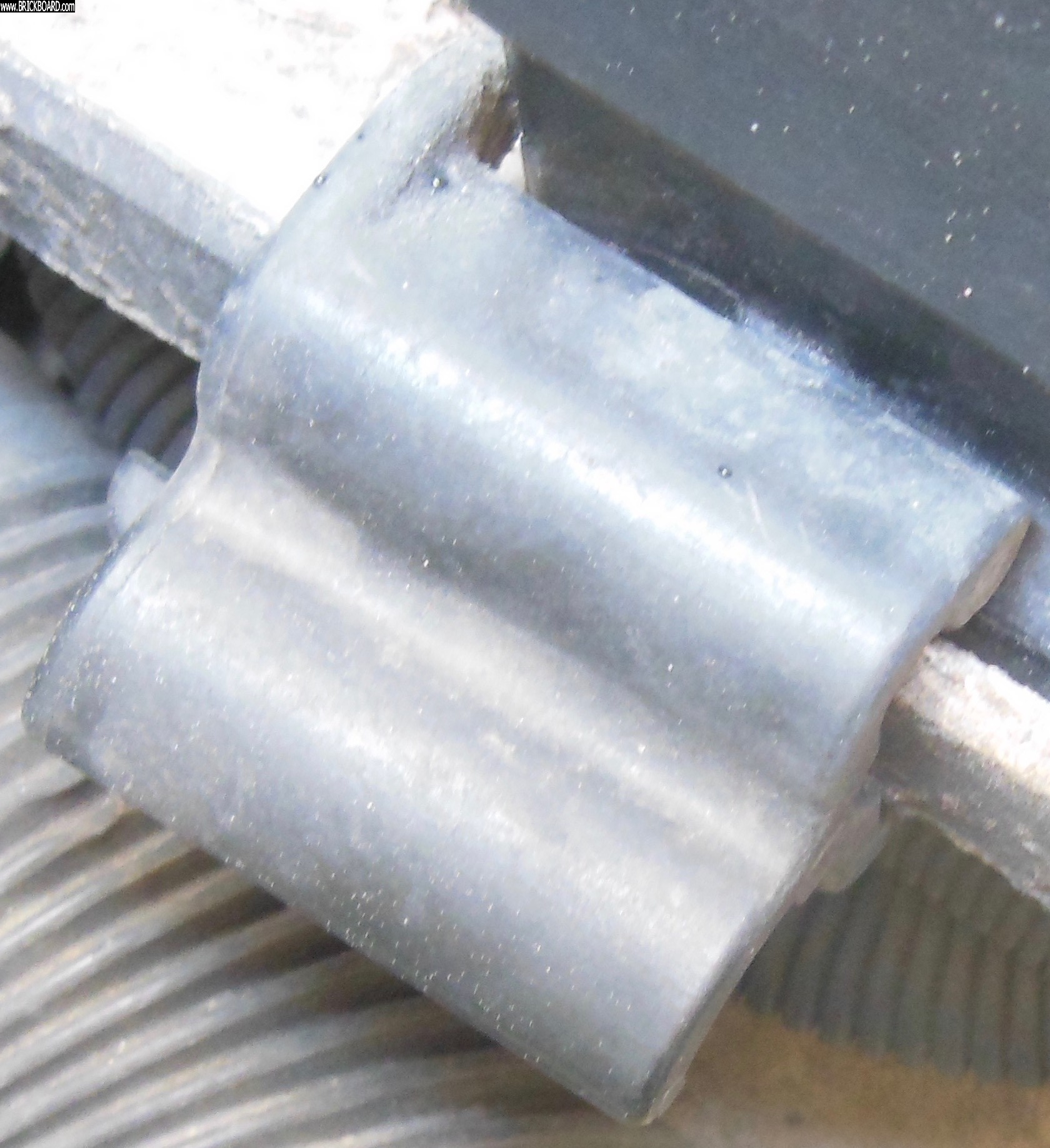 Volvo  -- Battery Retainer 200 Series