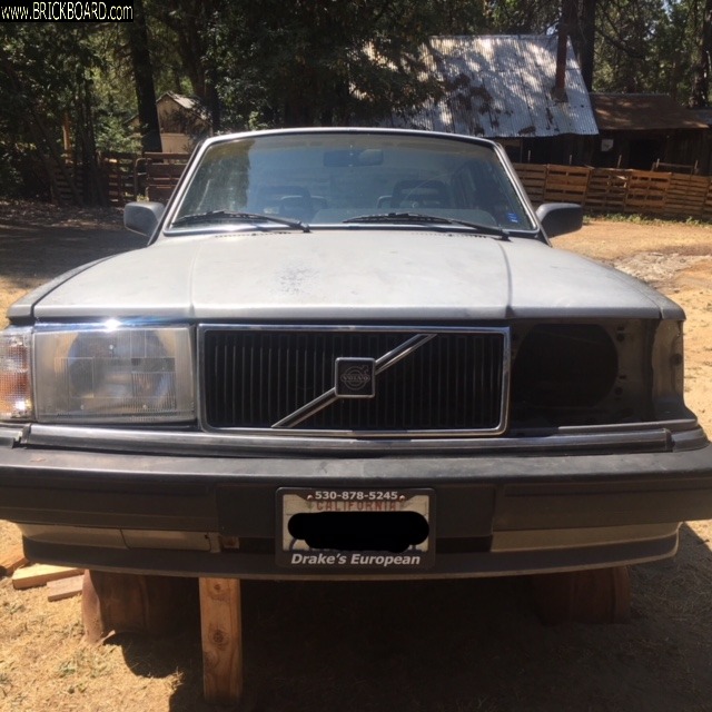 Volvo  -- 89 240