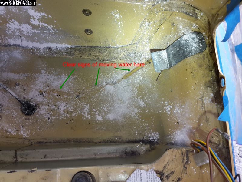 Volvo 200 -- Source of Water Leak in Trunk?