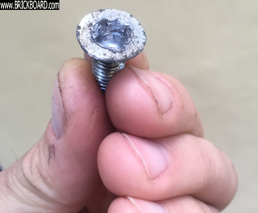Volvo  -- door hinge screws, beware!