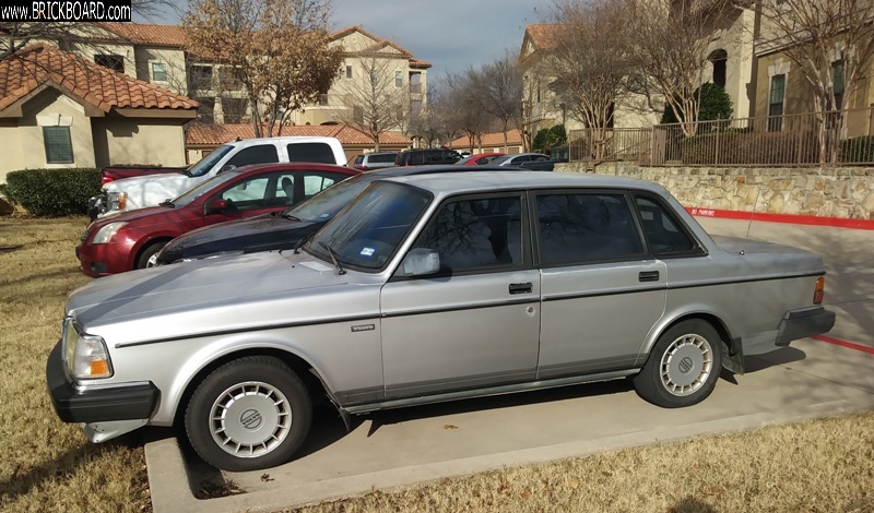 Volvo  -- 1991 Volvo 240