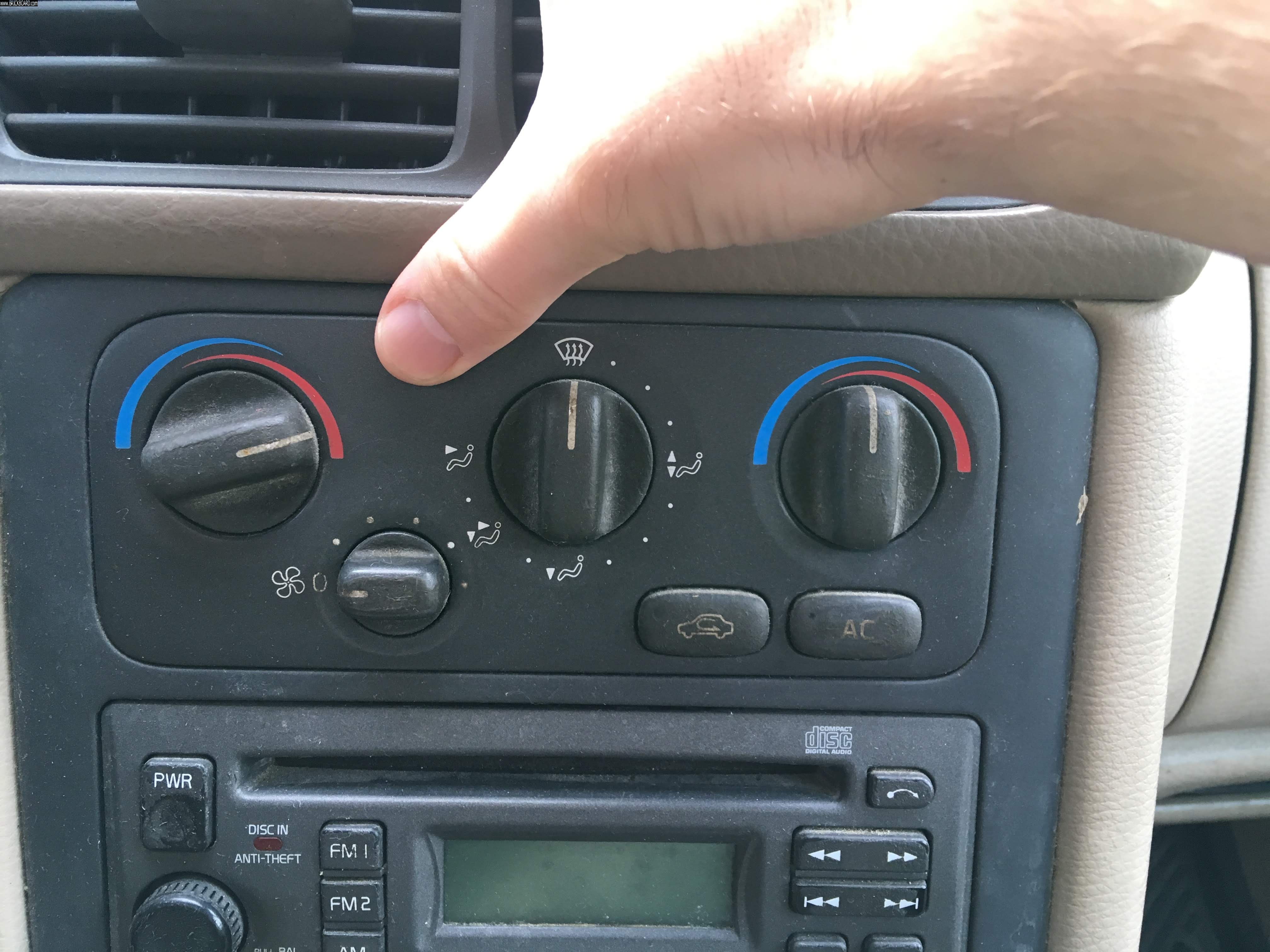 Volvo  -- Mystery hot spot on center console