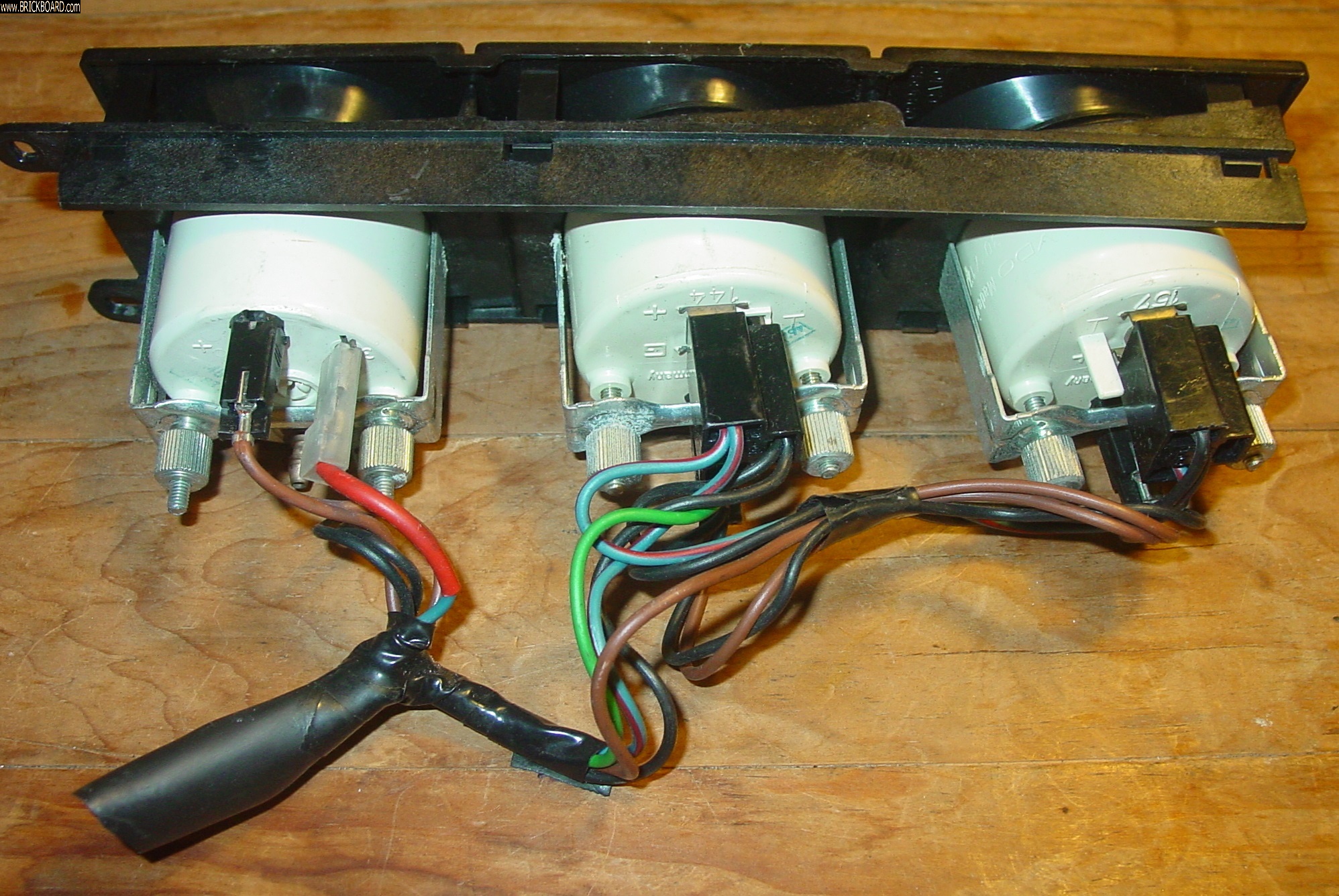 Volvo 200 -- 1981-1984 Center Console Volvo 240 Turbo Gauge Cluster