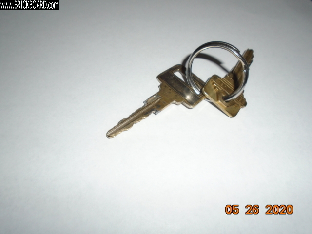 Volvo 200 -- Fixing Warn Key by Soldering