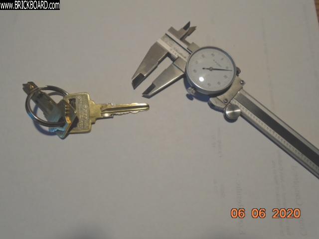 Volvo 200 -- Keys