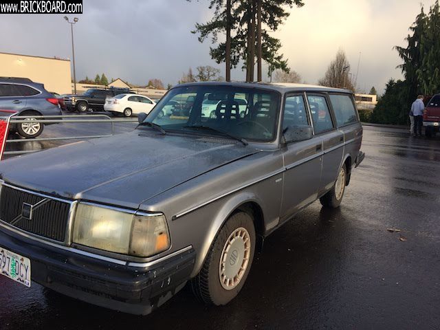 Volvo 200 -- Beater wagon for free!